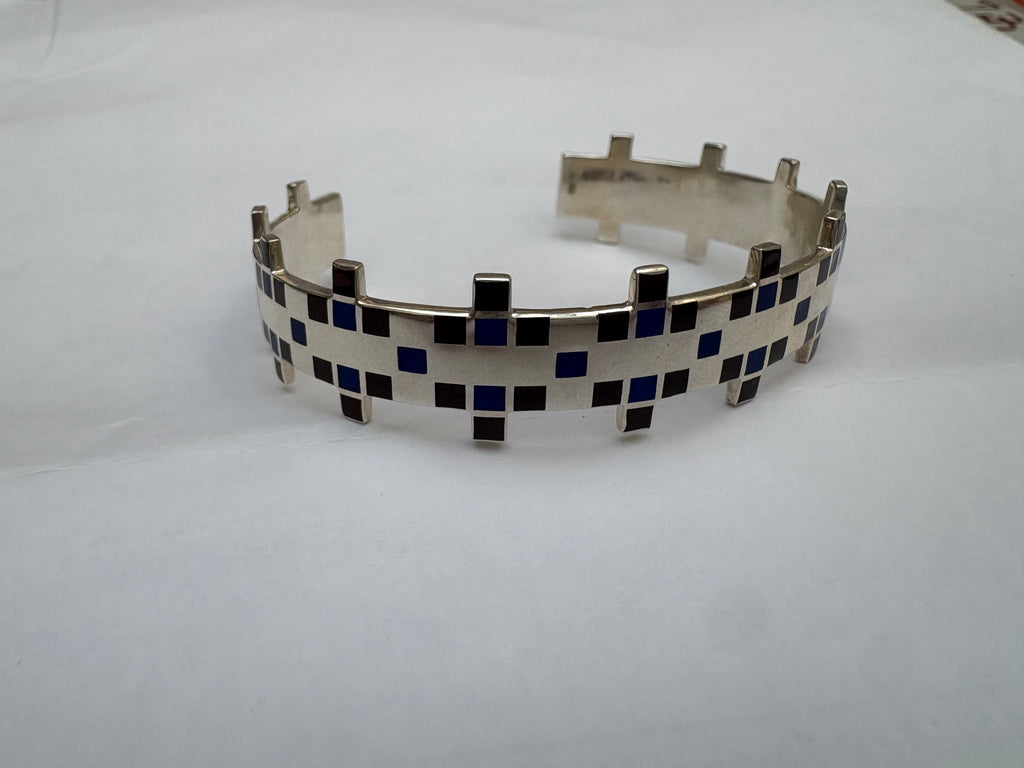 Tuffah Cuff